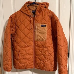 Patagonia women’s bomber quilted jacket XL